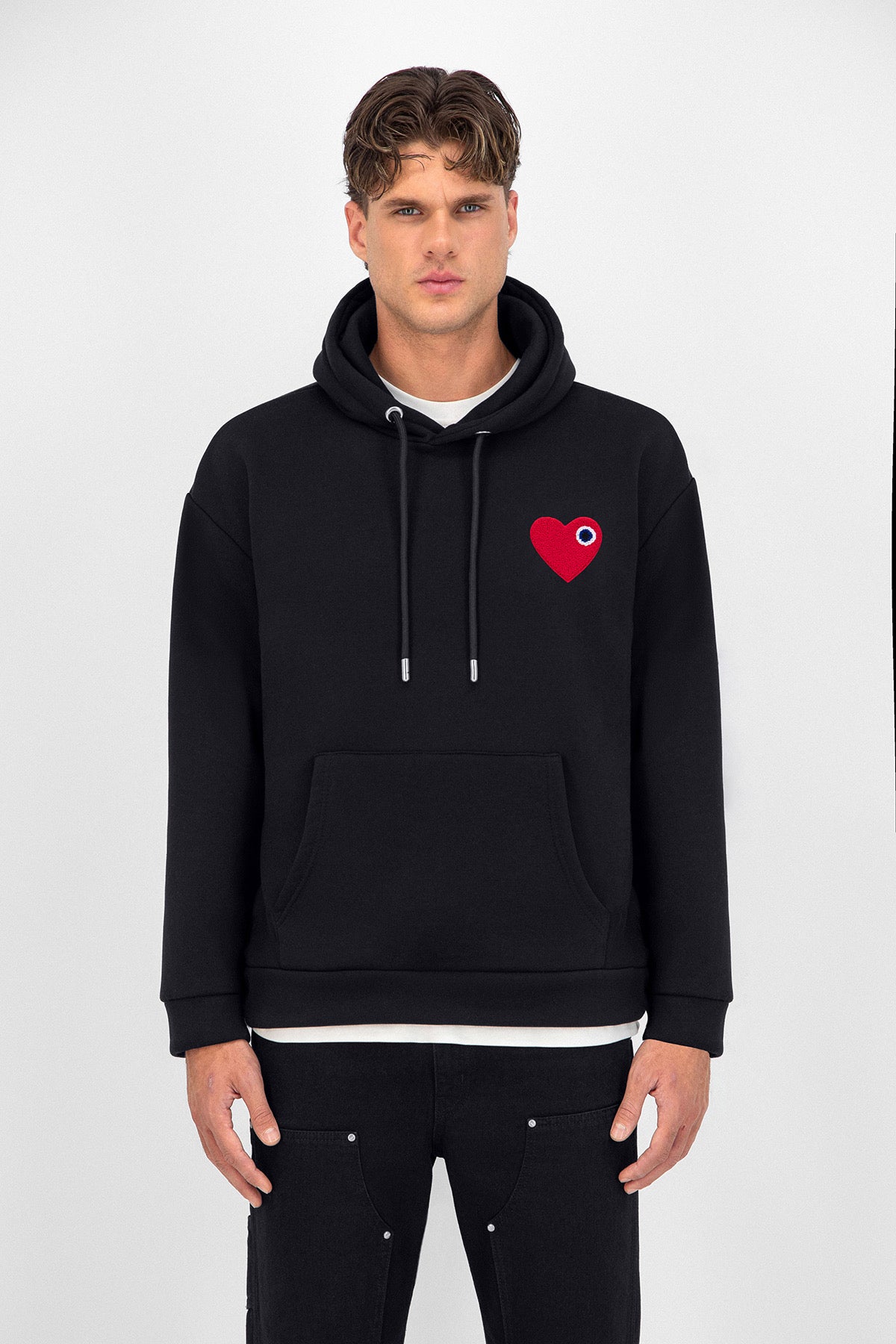 Sweat LOVE Noir - Coeur brodé Rouge