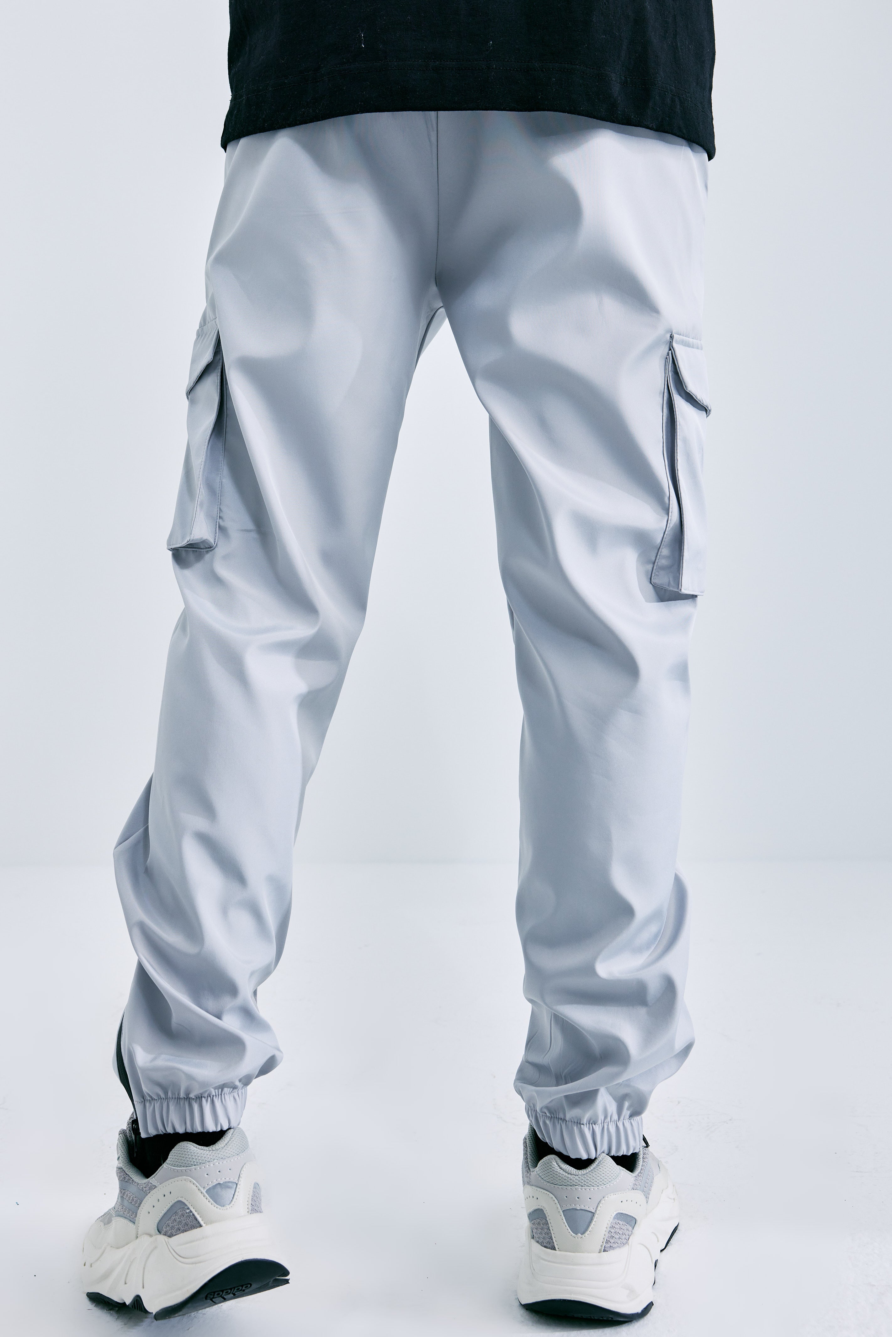 Cargo Paris Gris -La Signature du Bitume Parisien