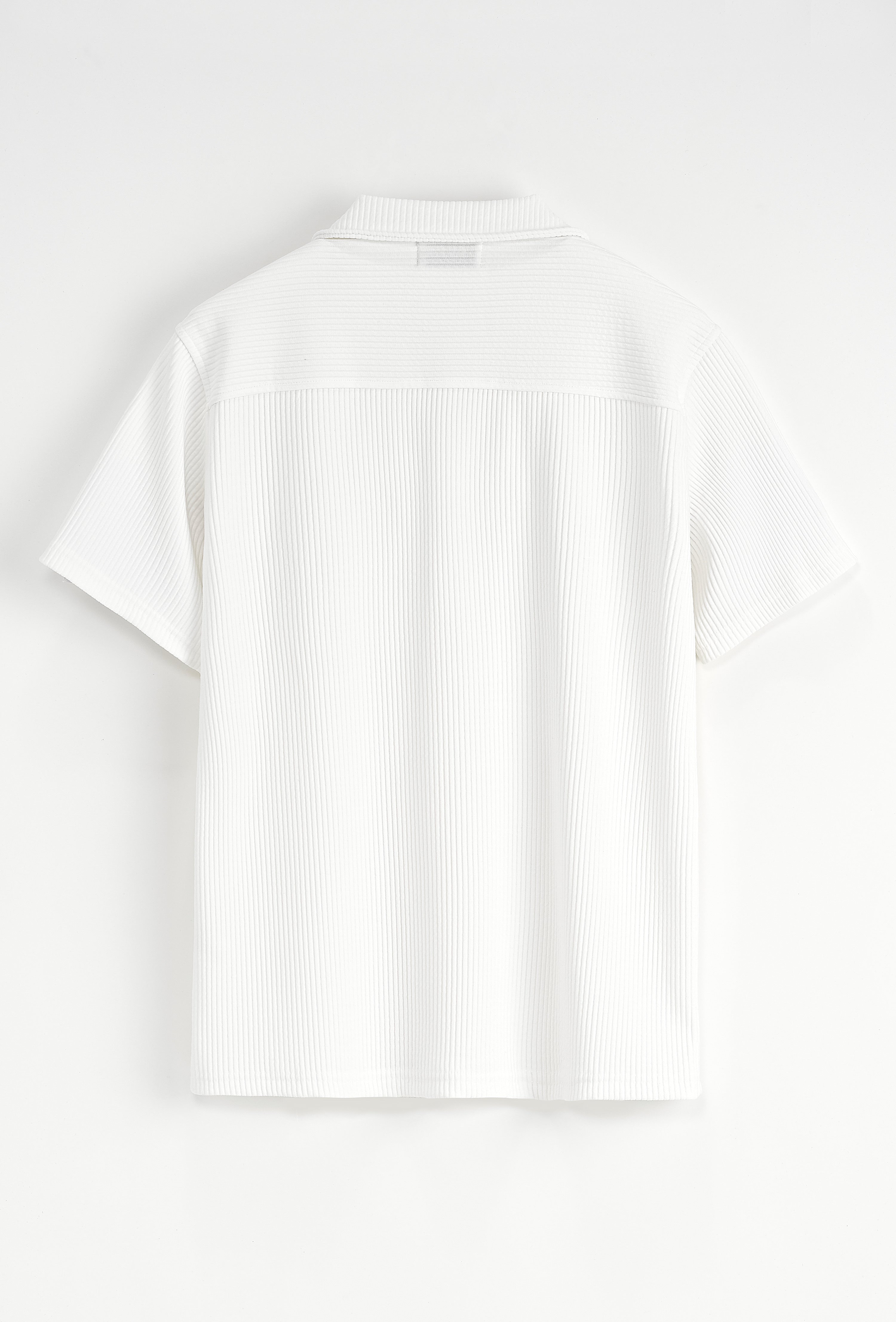 Ensemble Abagnale Blanc – Le faux calme du gentleman