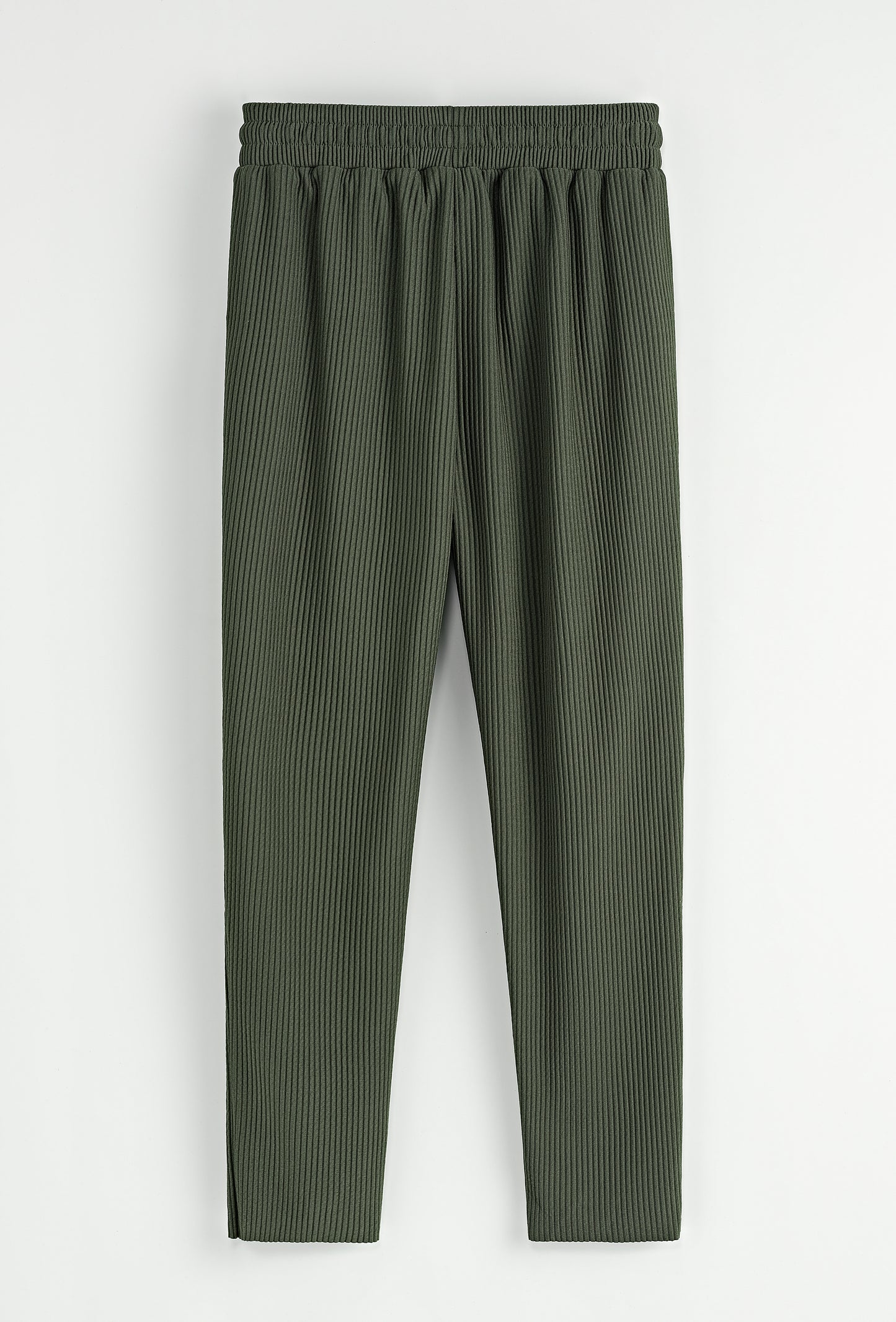 Ensemble Pantalon Frank Abagnale Kaki – Le faux calme du gentleman