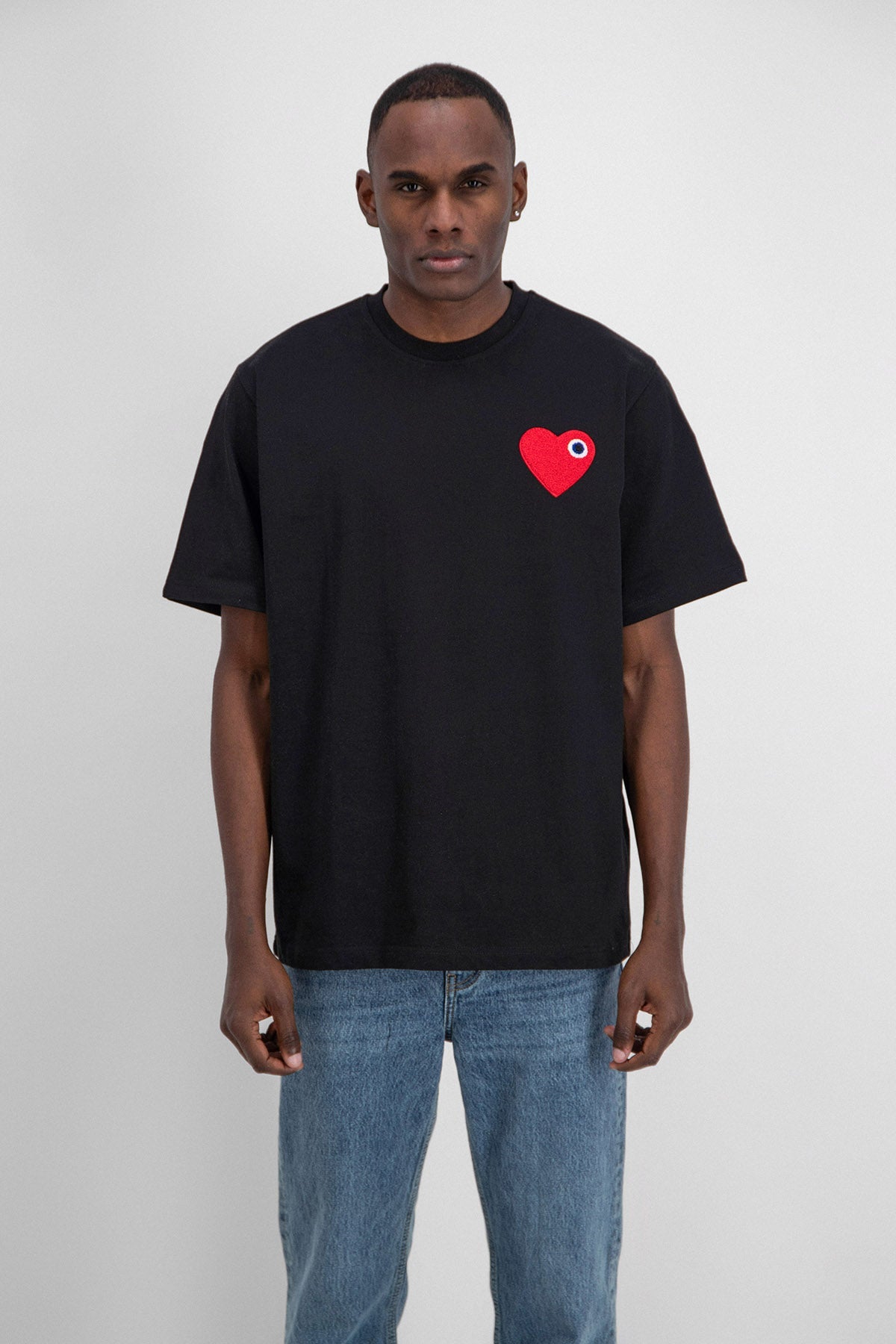 T-shirt LOVE Noir - Coeur brodé Rouge