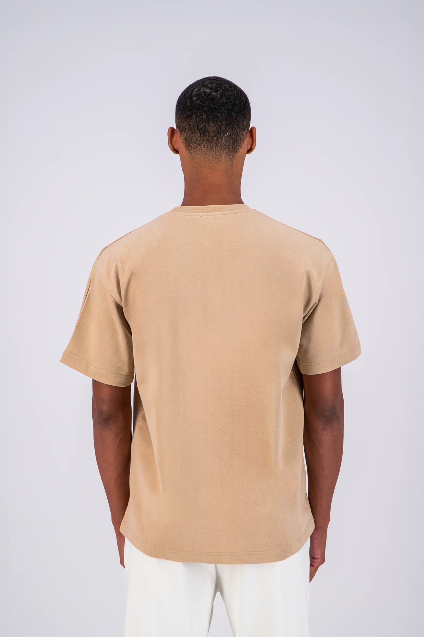 T-shirt LOVE Beige - Coeur brodé Blanc
