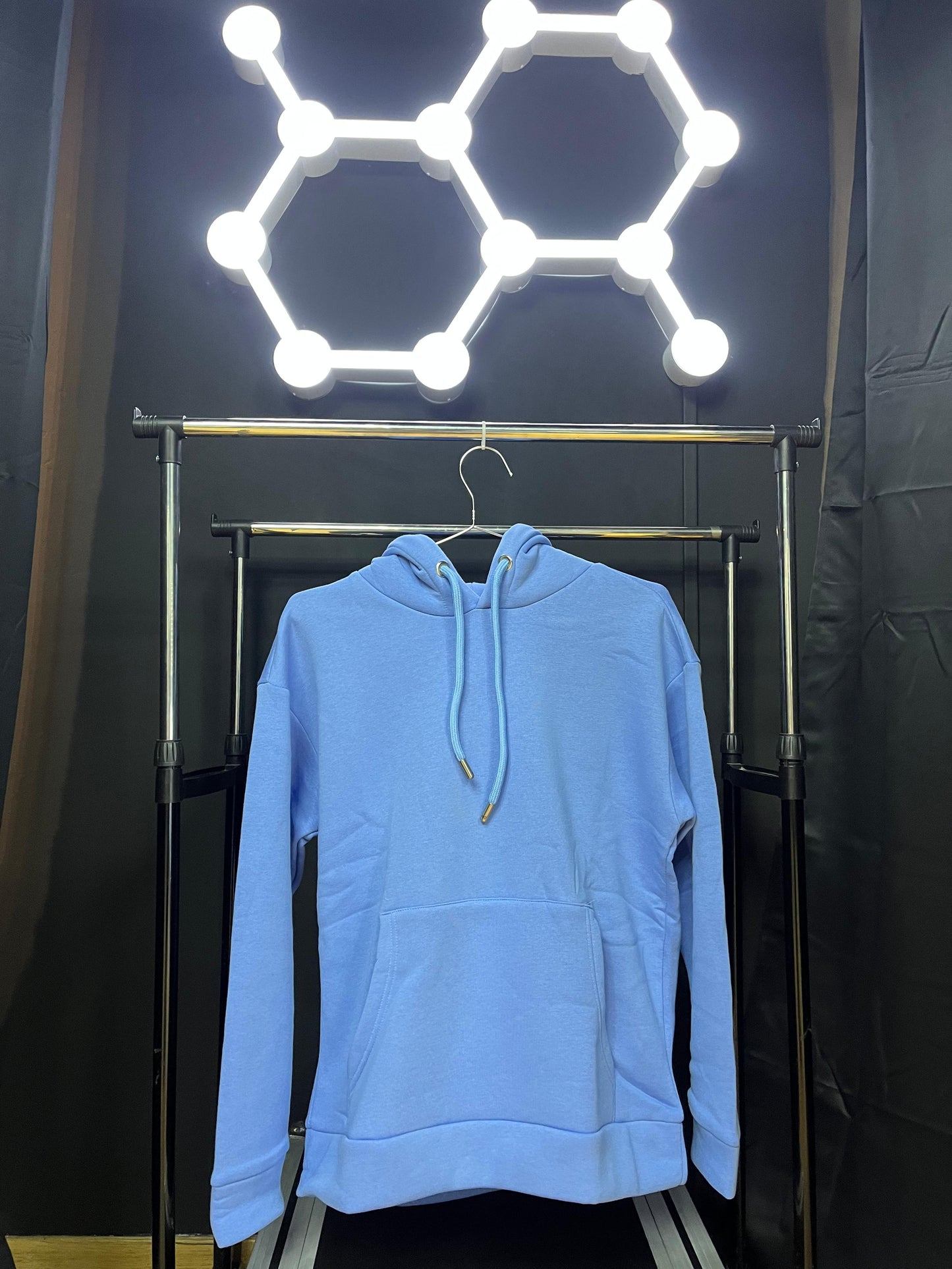 Sweat Uni Bleu Oversize – Simplicité Urbaine, Confort Premium