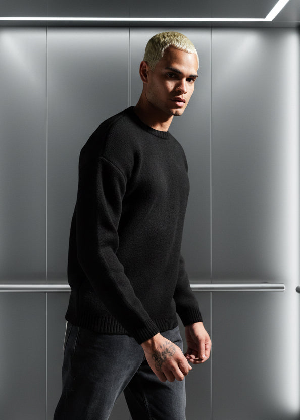 Pull Saint Tropez Noir : Coupe Droite & Style Uni