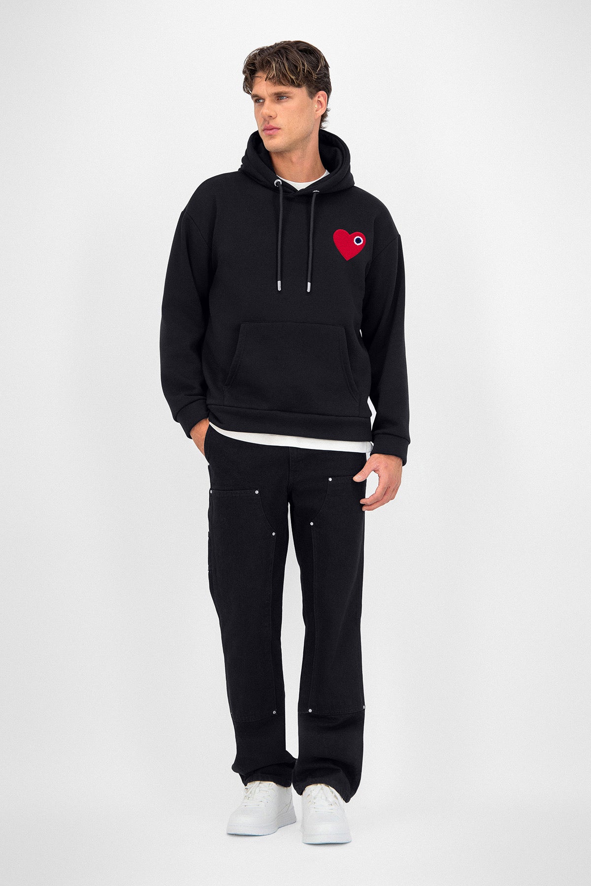 Sweat LOVE Noir - Coeur brodé Rouge