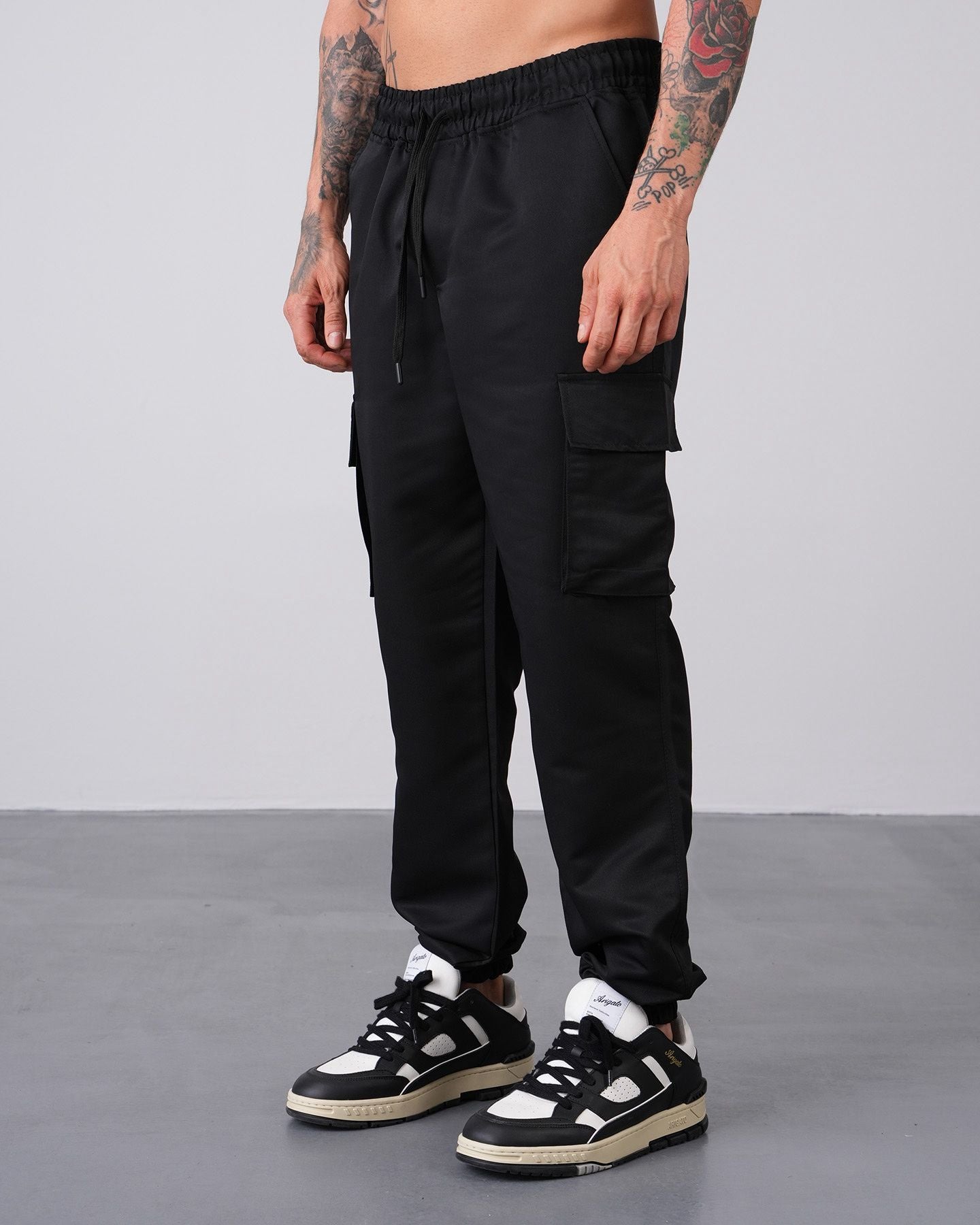 Cargo Marbella Noir : Zip caliente & Codes de l’Ombre