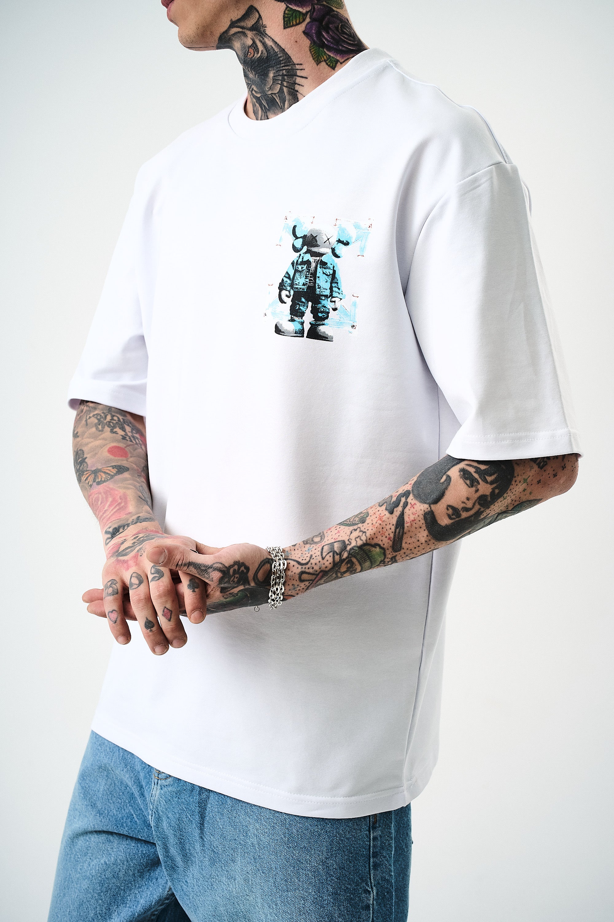 T-SHIRT Kaws Gangsta