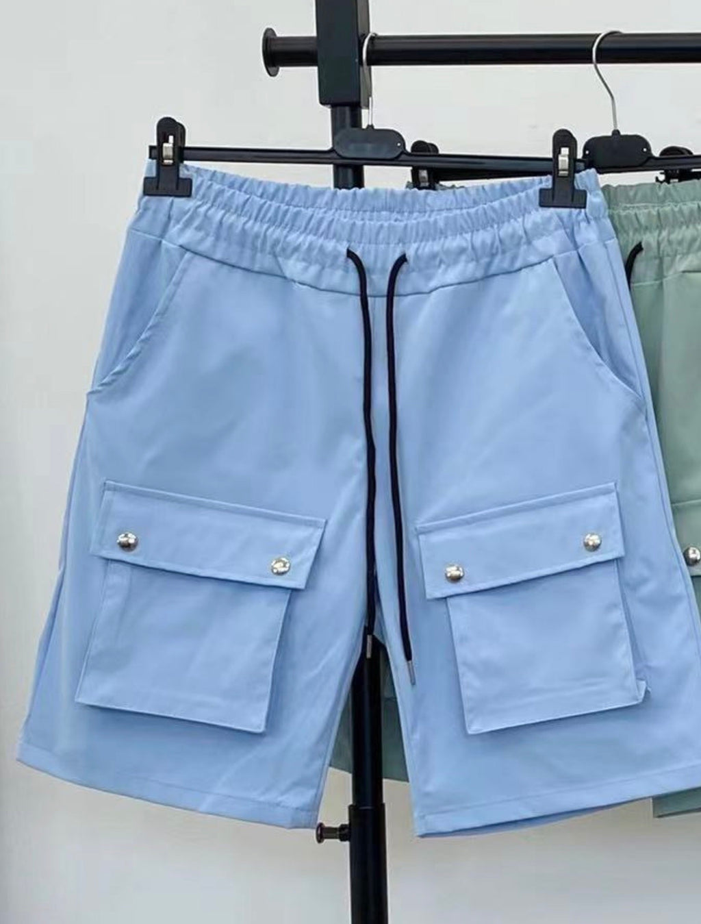 Short Tokyo bleu – Précision de la Rue & Codes de l’Ombre