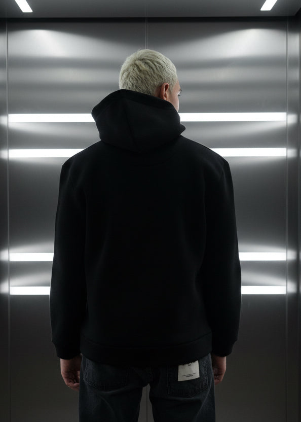 Sweat Paris Noir : Capuche & Style Minimaliste