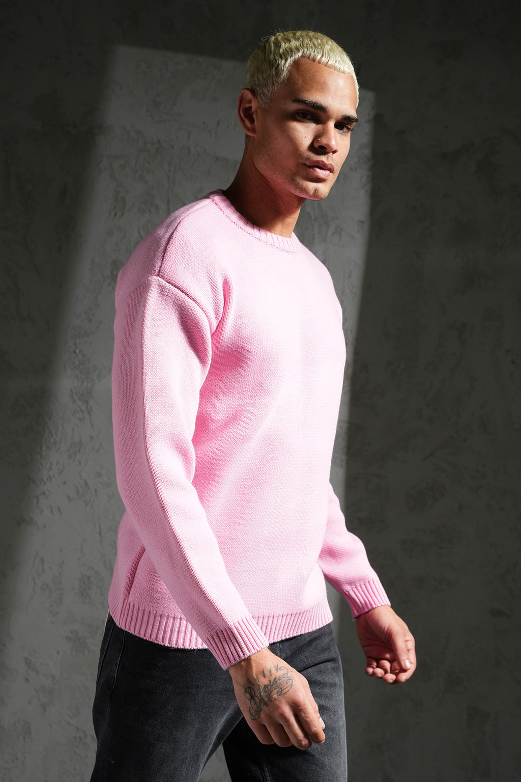 Pull Saint Tropez Rose : Coupe Droite & Style Uni