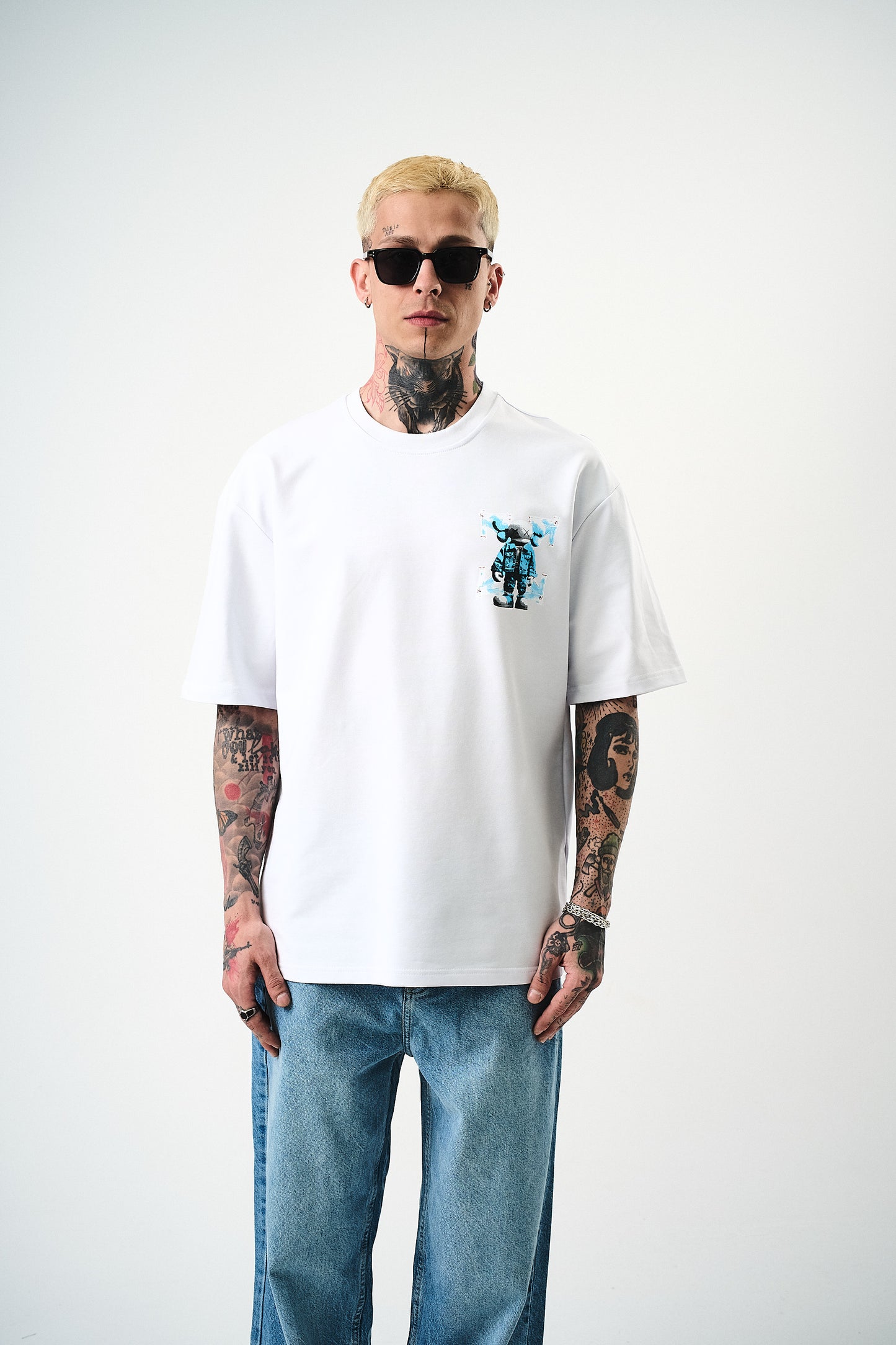 T-SHIRT Kaws Gangsta