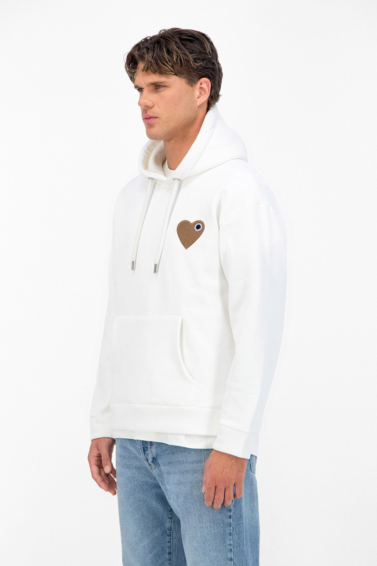 Sweat LOVE Blanc - Coeur brodé Beige