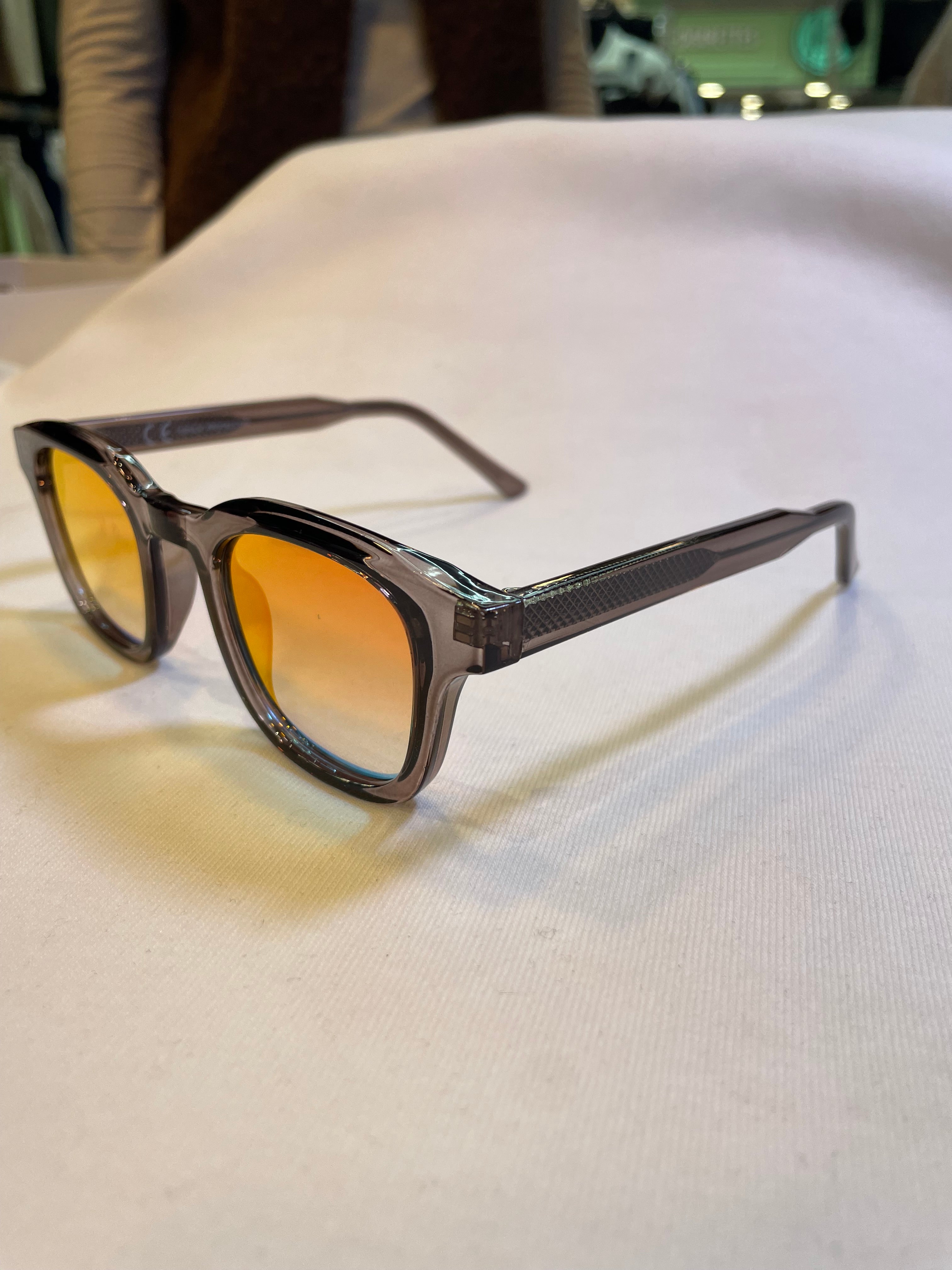 Lunettes TIMAL Marron : verre orange