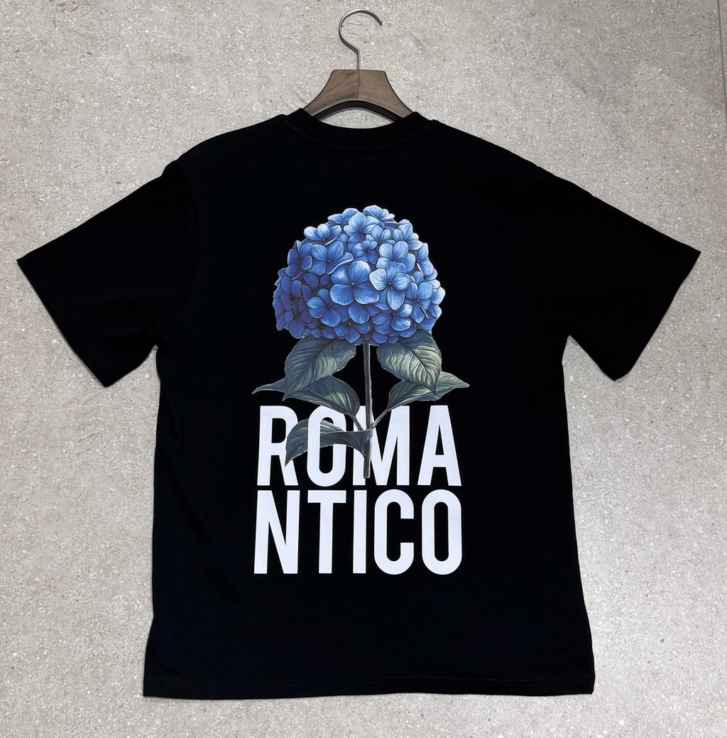 T-shirt Jardin Romantico Fleur Noir – Style Urbain et Minimaliste