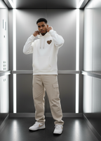 Sweat LOVE Blanc : Coeur beige & Style minimaliste
