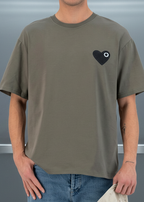 T-shirt LOVE Vert : Coupe oversize & Coeur noir