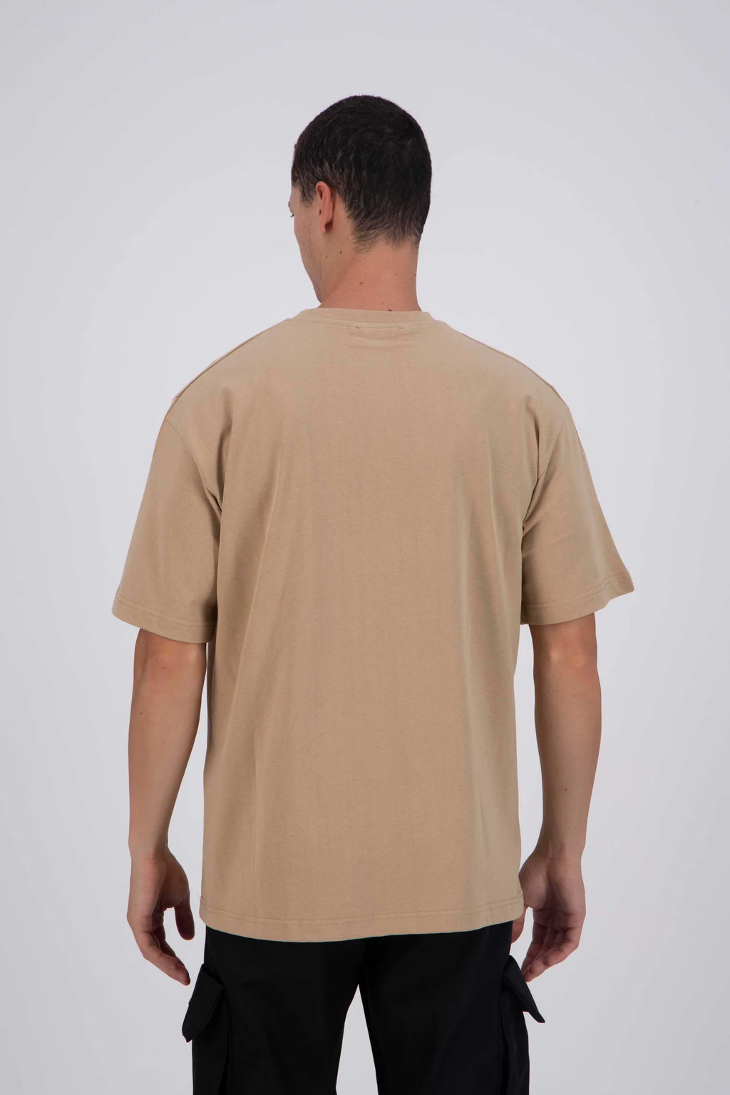 T-shirt LOVE Beige - Coeur brodé Gris
