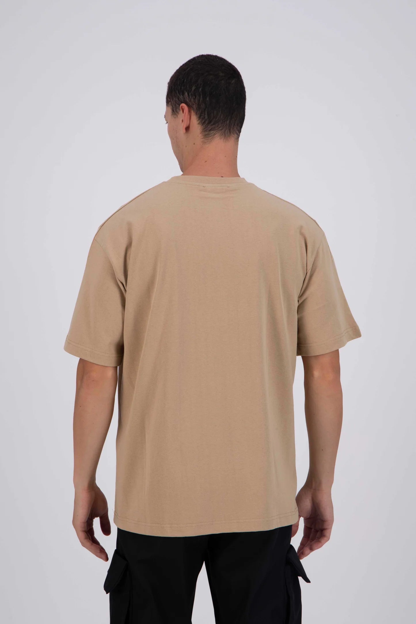 T-shirt LOVE Beige - Coeur brodé Gris