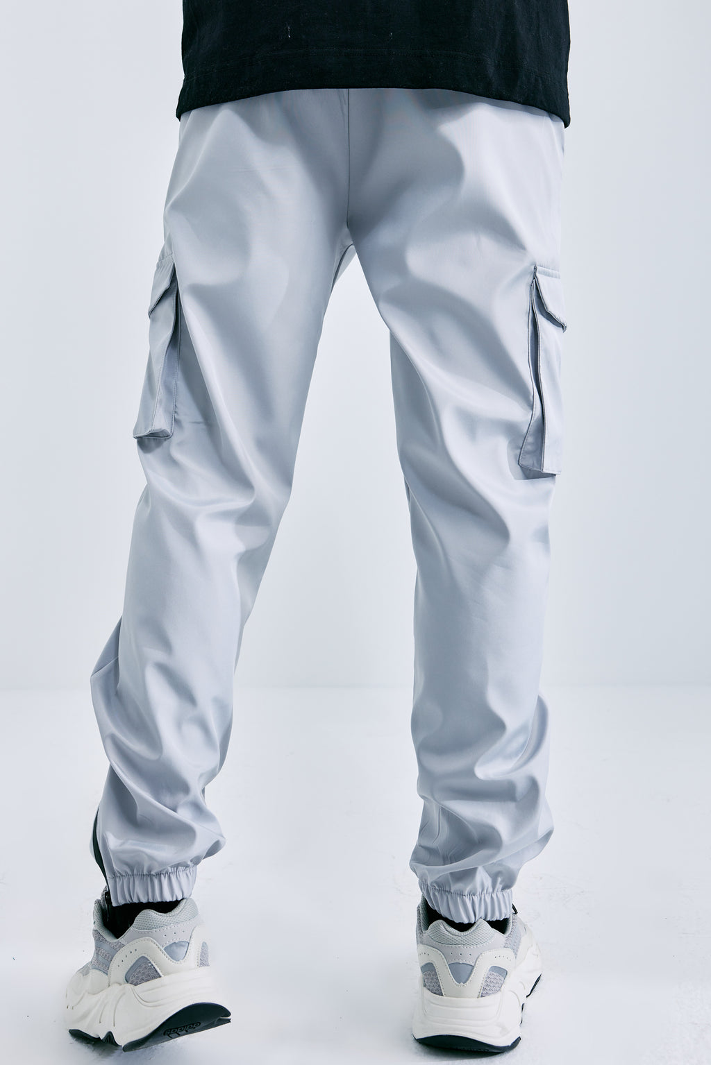 Cargo Paris Gris -La Signature du Bitume Parisien