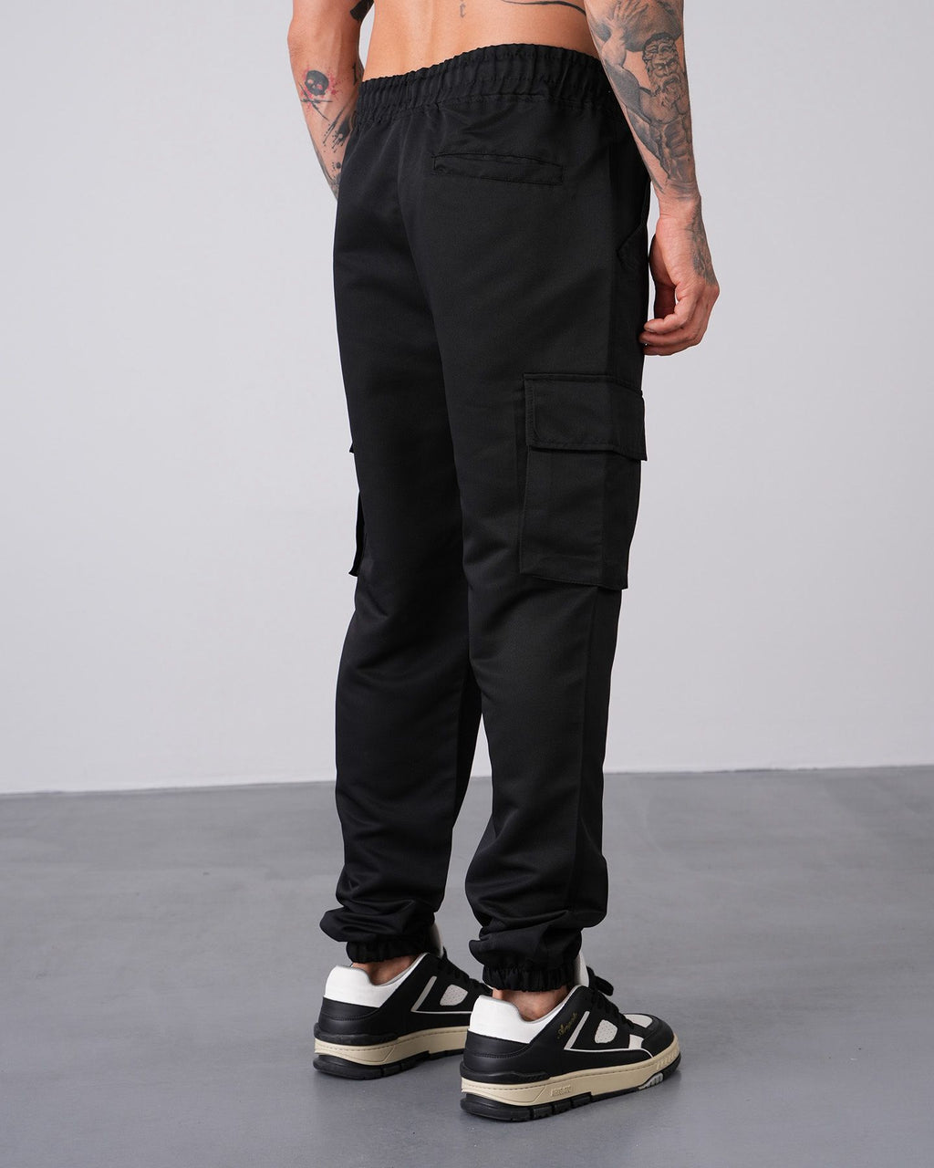 Cargo Marbella Noir : Zip caliente & Codes de l’Ombre