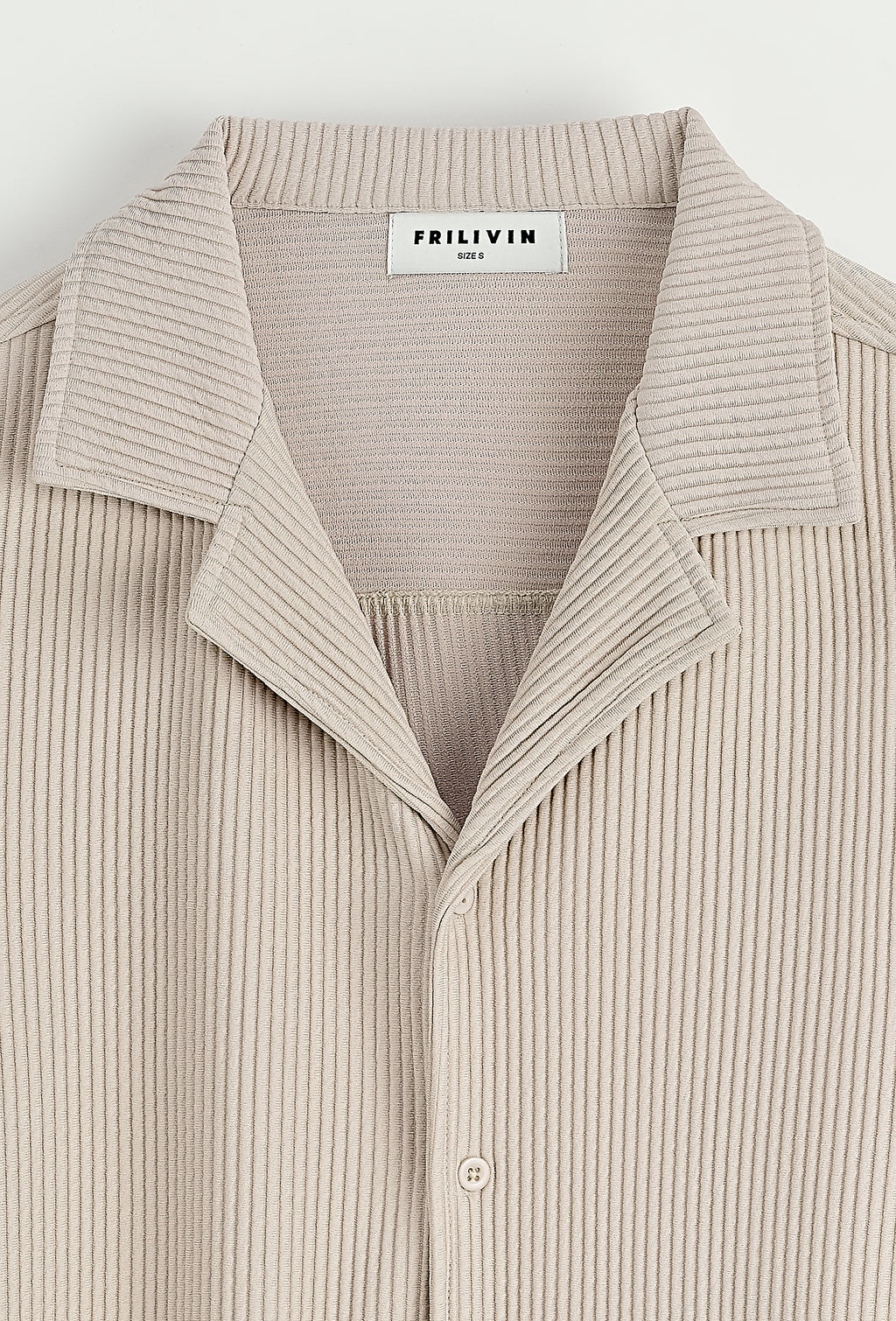 Ensemble Abagnale Beige – Le faux calme du gentleman