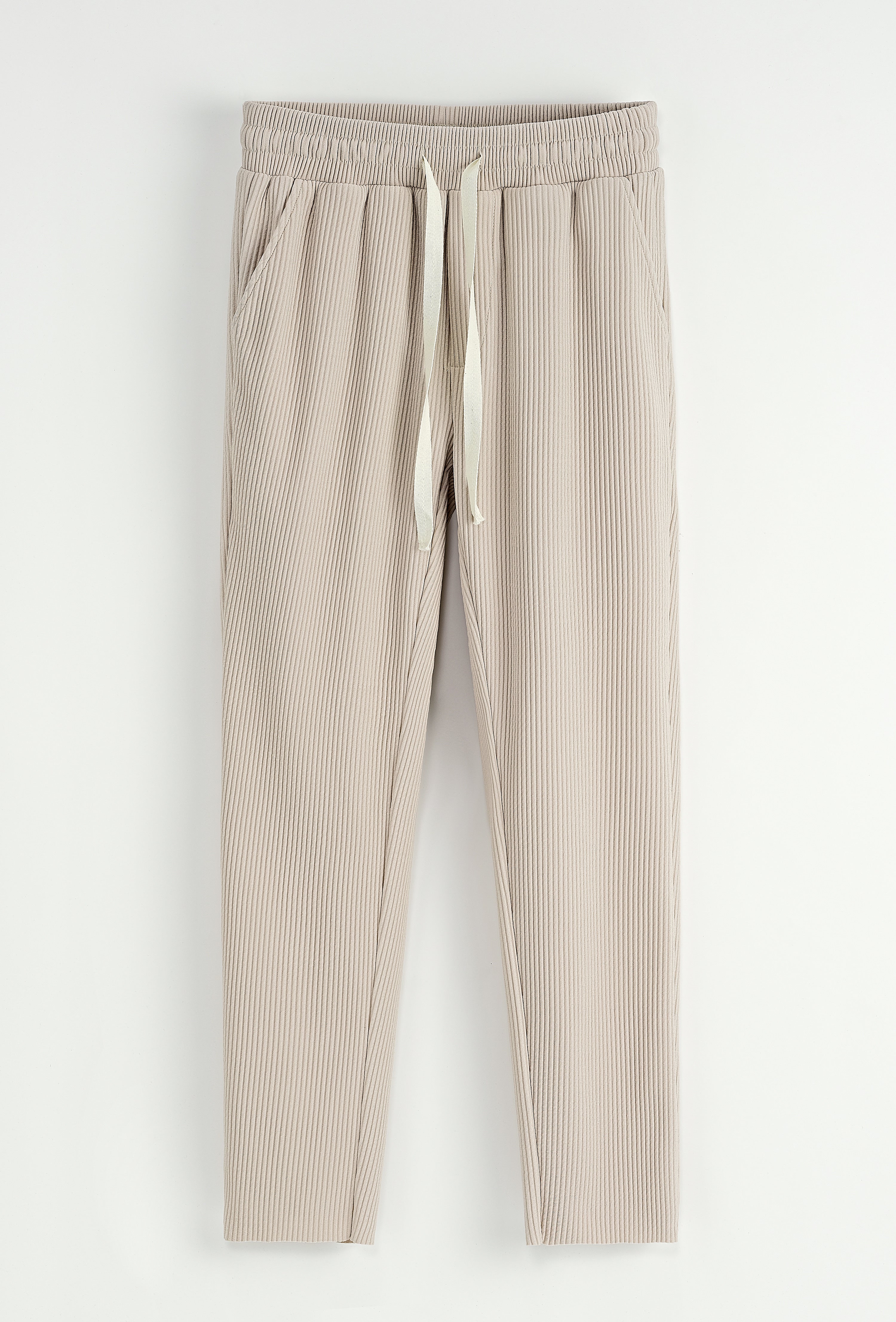 Ensemble Abagnale Beige – Le faux calme du gentleman