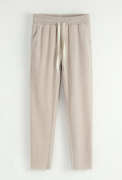 Ensemble Pantalon Frank Abagnale Beige – Le faux calme du gentleman
