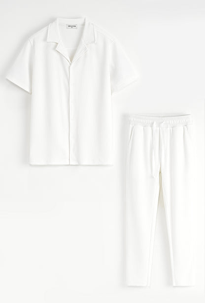 Ensemble Pantalon Frank Abagnale Blanc – Le faux calme du gentleman