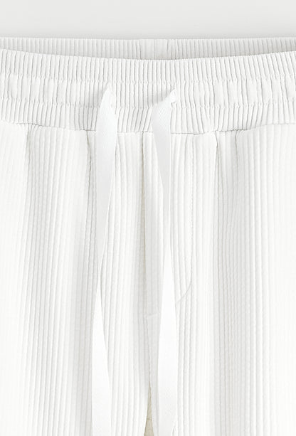 Ensemble Pantalon Frank Abagnale Blanc – Le faux calme du gentleman