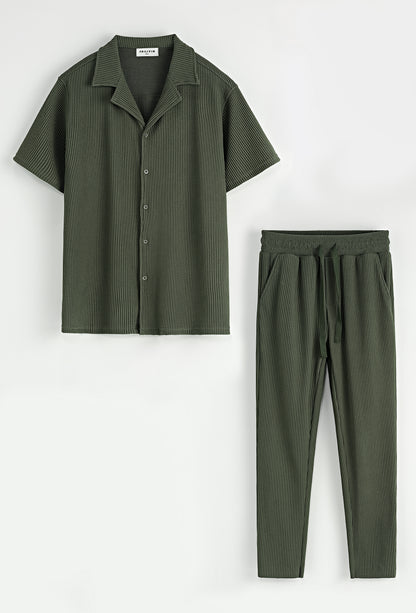 Ensemble Pantalon Frank Abagnale Kaki – Le faux calme du gentleman