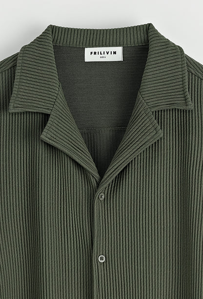 Ensemble Pantalon Frank Abagnale Kaki – Le faux calme du gentleman