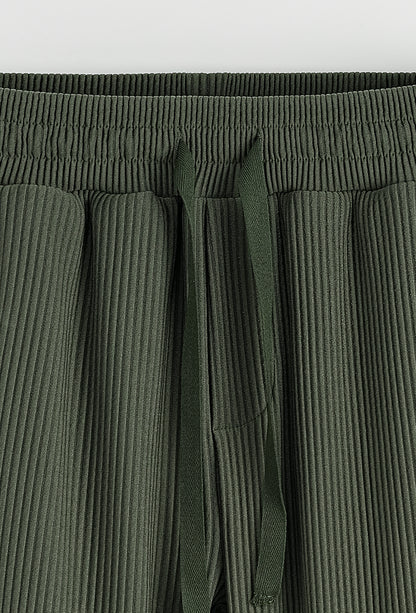 Ensemble Pantalon Frank Abagnale Kaki – Le faux calme du gentleman