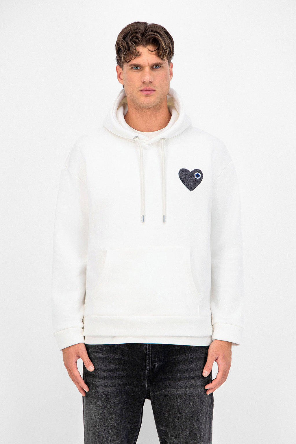 Sweat LOVE Blanc - Coeur brodé Gris Anthracite