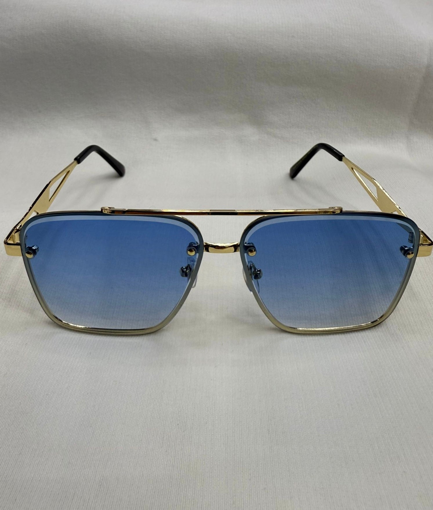 Lunettes L2B monture bleues