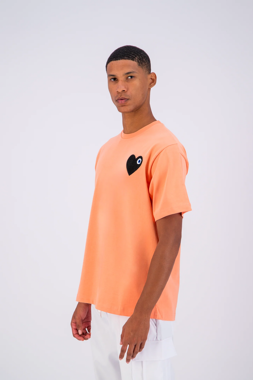 T-shirt LOVE Saumon - Coeur brodé Noir