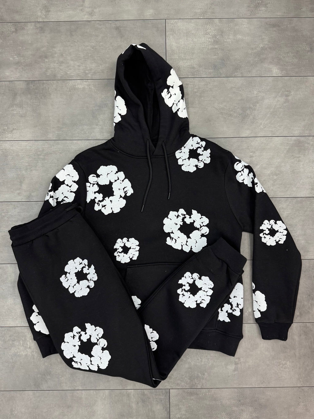 Ensemble Young Thug Noir : Flowers, Street & Légendaire