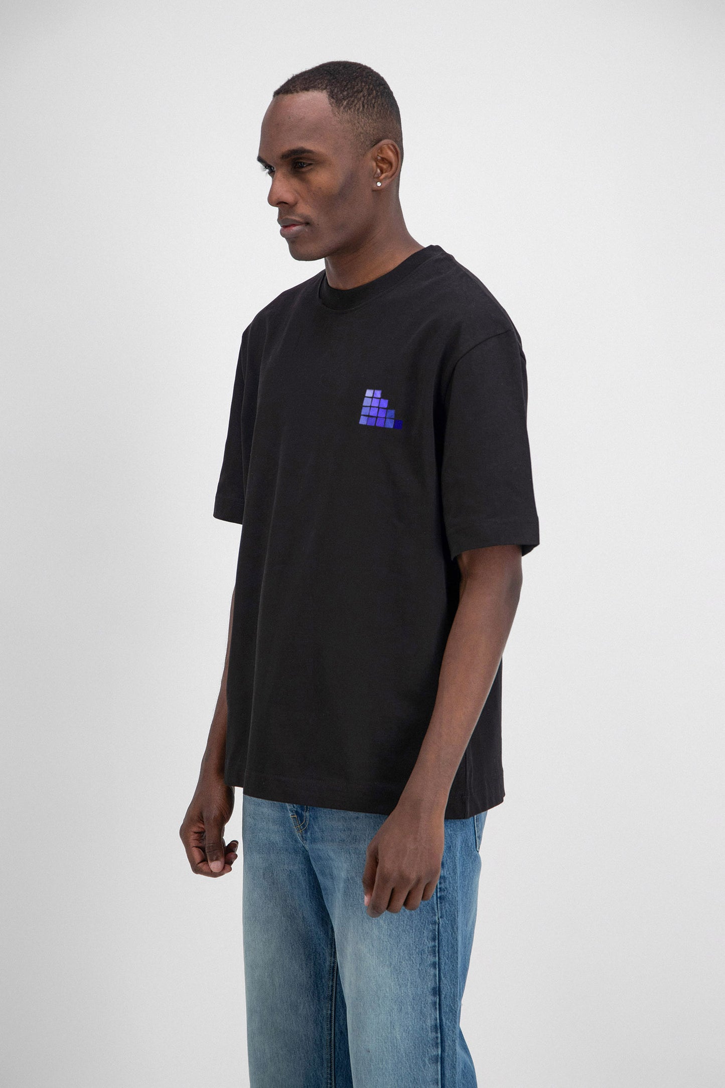 T-shirt Gravity Noir – Style Urbain et Minimaliste