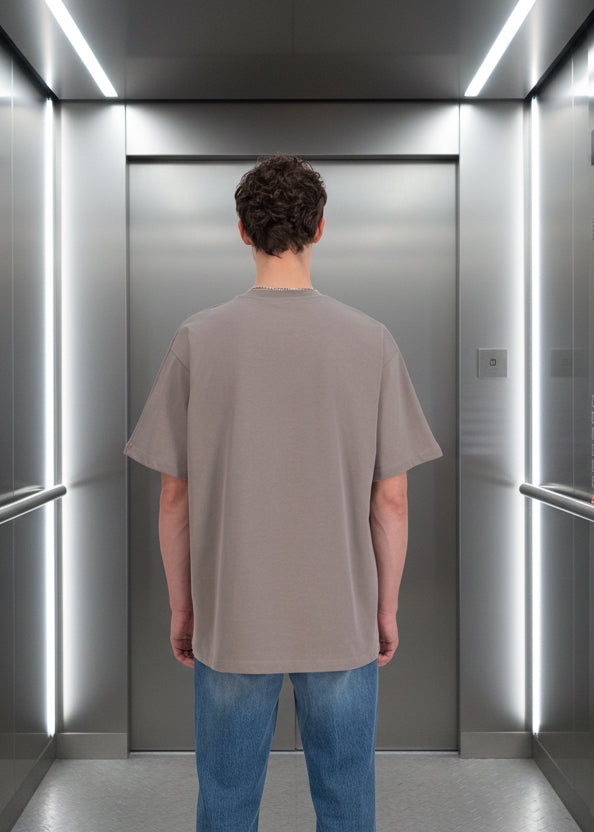 T-shirt LOVE Marron : Coupe oversize & Coeur blanc
