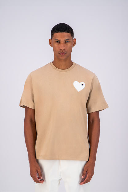 T-shirt LOVE Beige - Coeur brodé Blanc