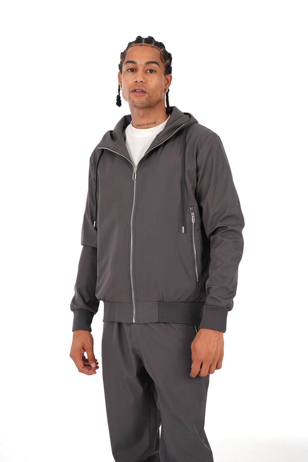 Jogging J-Gotti Gris – New York & Street