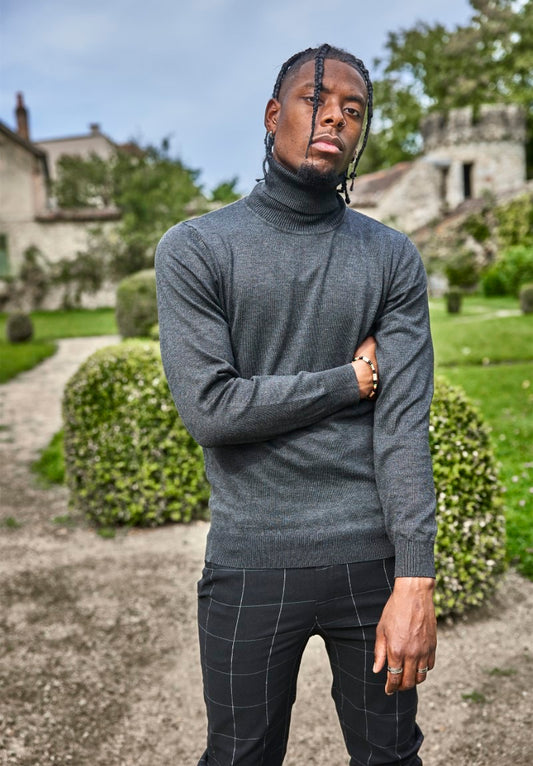 Pull col roulé Gris- Rapidité et Elegance