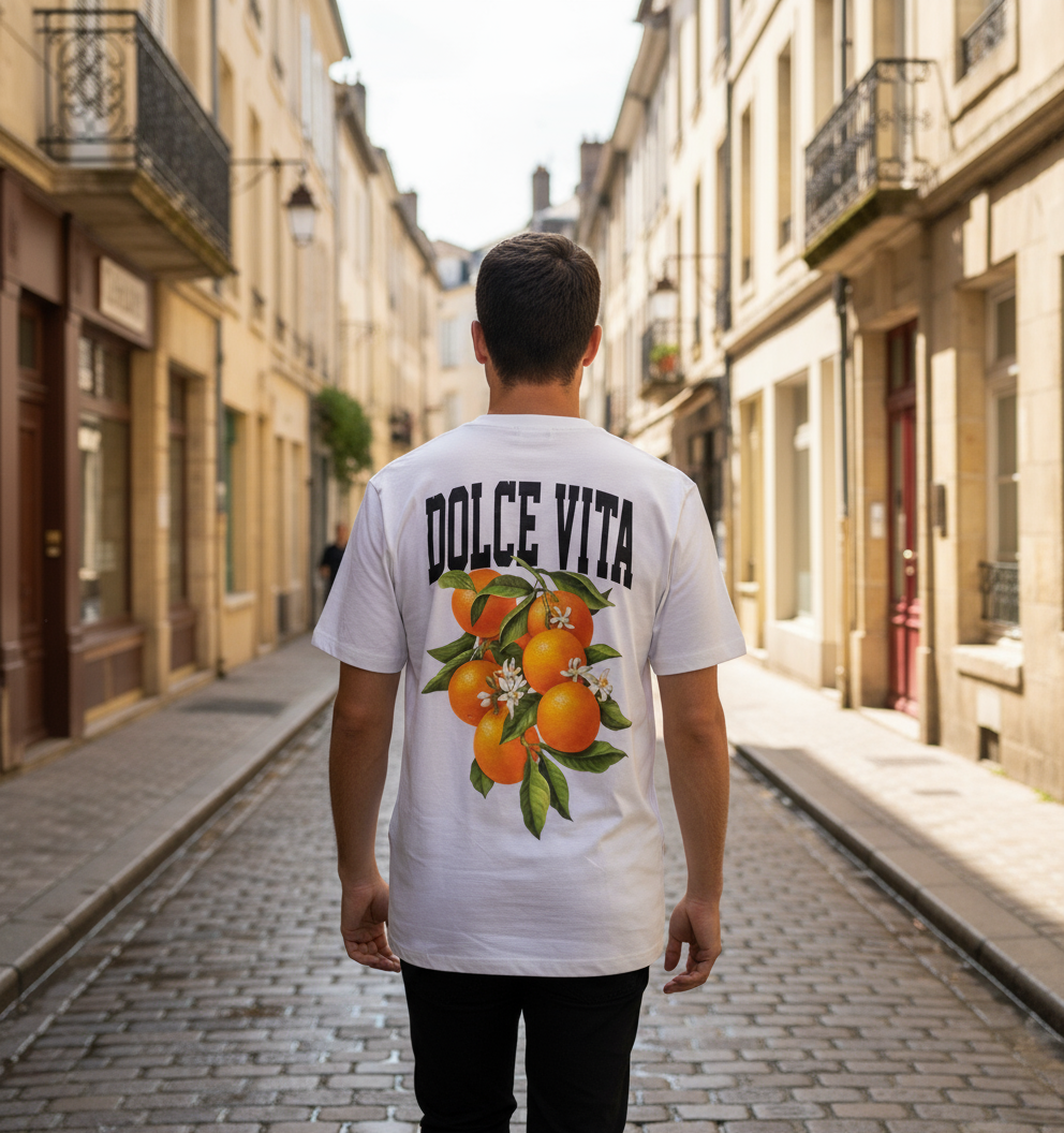 T-shirt Dolce Vita Blanc – Style Urbain et Minimaliste