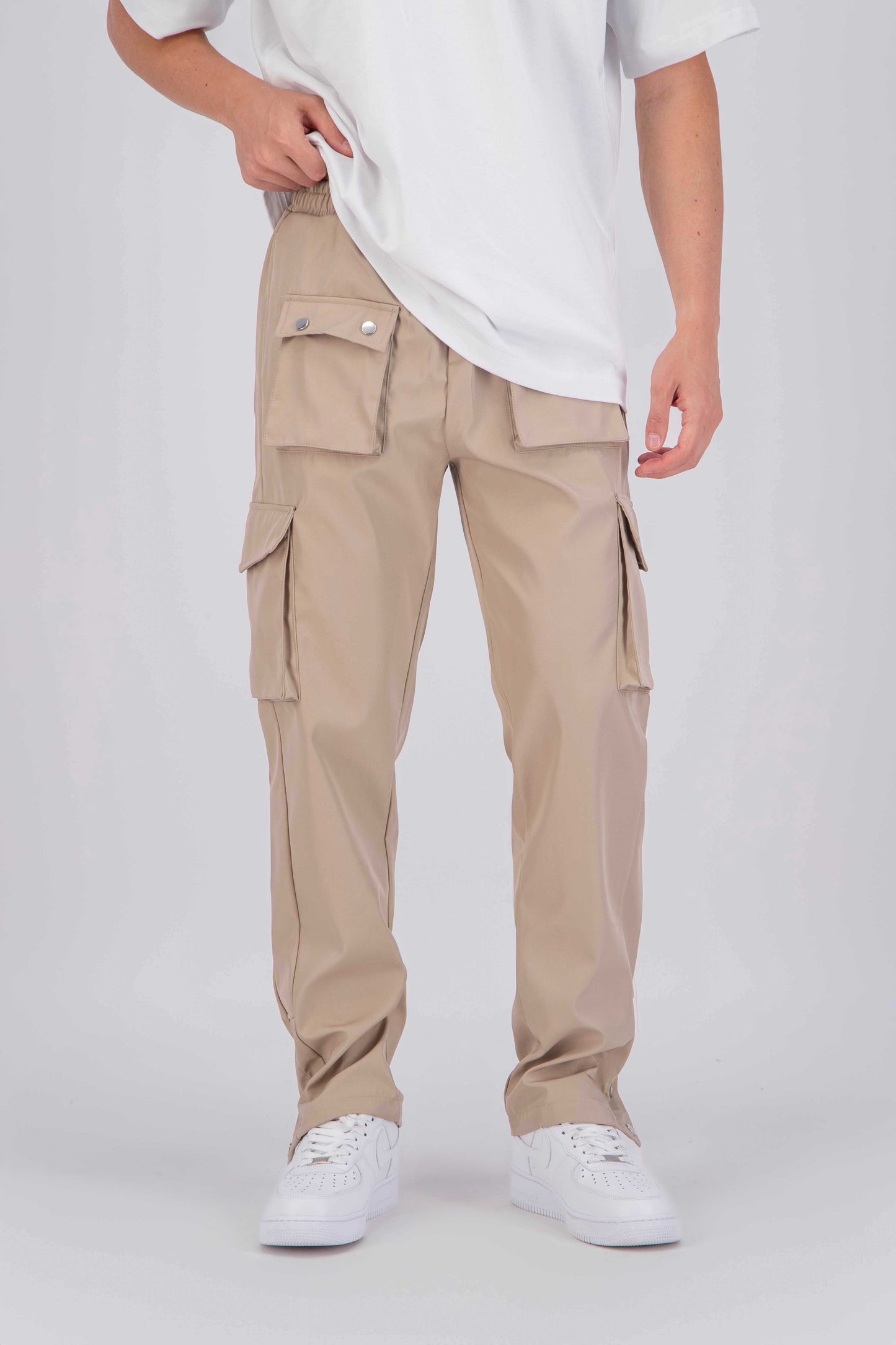 Cargo Tokyo Beige – Précision de la Rue & Codes de l’Ombre