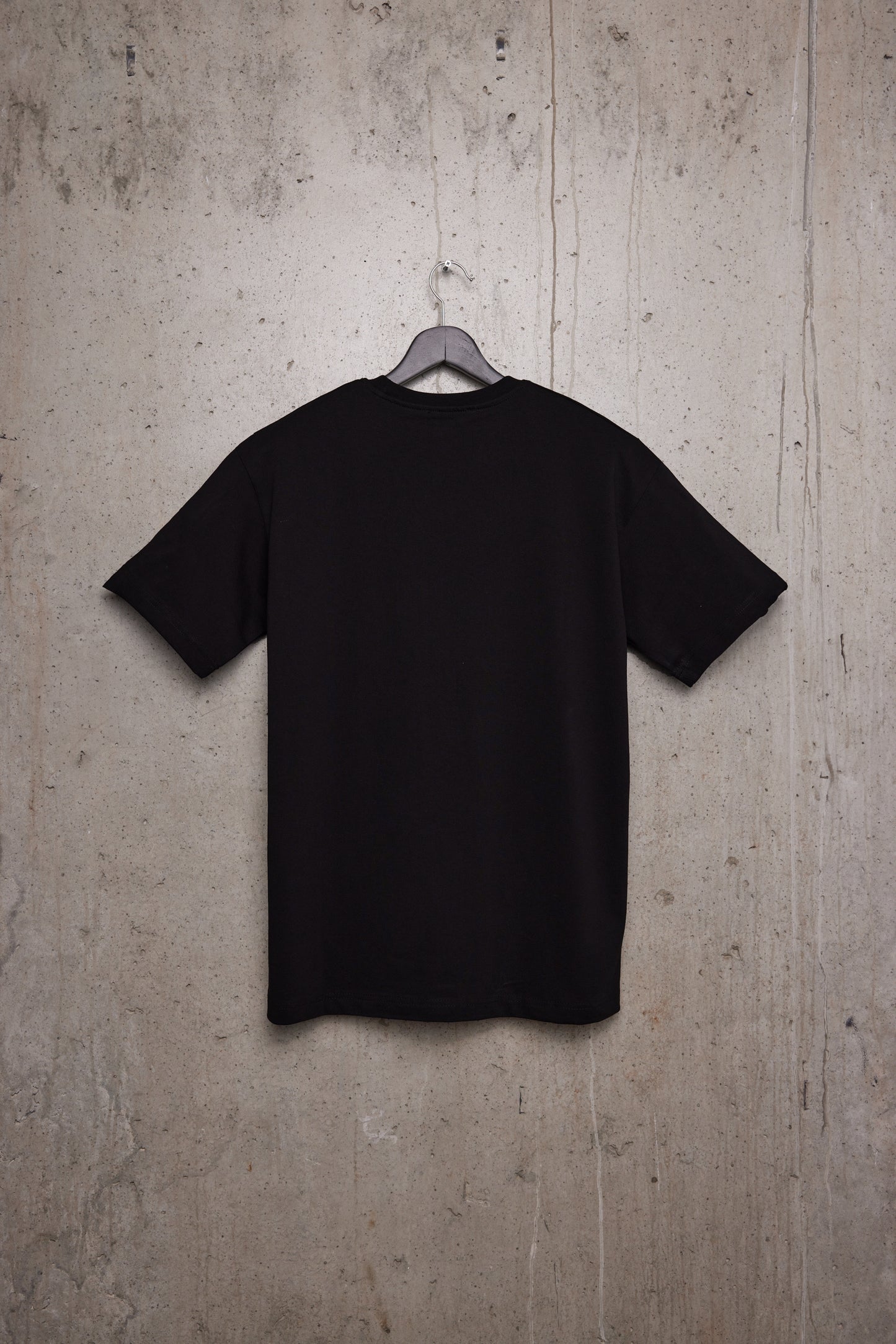 T-shirt LOVE Noir - Coeur brodé Antracite